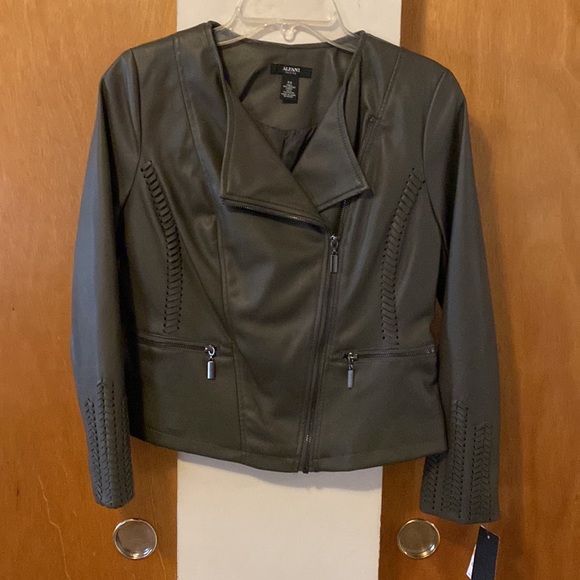 🫒 NWT Alfani Petite Olive Green Moto Jacket/Blazer - Picture 5 of 9